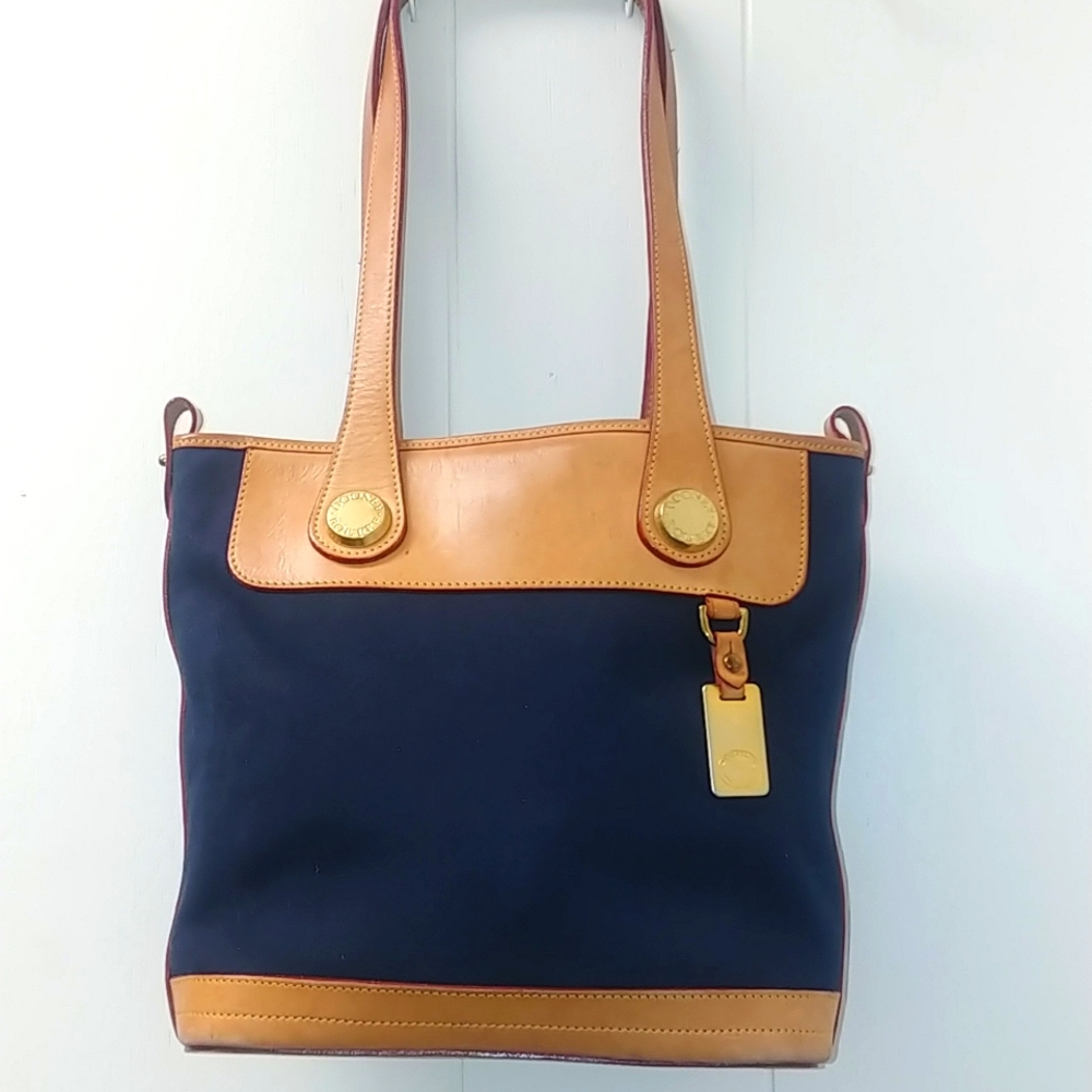 Dooney & Bourke Leather Bag